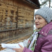 Жительница Вычегодского С. Иванова хранит память о выдающемся земляке.