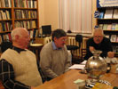 Вячеслав Чиркин и Валерий Некрасов слушают Евгения Шашурина, читающего прозу.