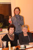 Гости из женского клуба «Хозяюшка» Зинаида Дудина, Нина Герчина и Антонина Лаберная из молодёжного поэтического клуба «Альфа Лиры».