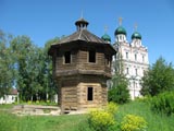 Комплекс Введенского монастыря в Сольвычегодске. Фото О. Анисимовой. 2012 г.