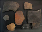 Фрагменты сольвычегодской керамики. Фото из архива Котласского краеведческого музея